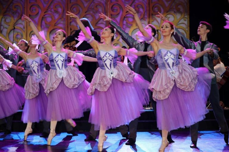 De la teatru cu Horaţiu Mălăele la concert cu Vunk!