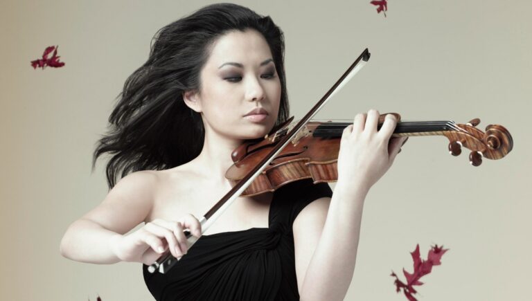 Celebra violonistă Sarah Chang concertează la Constanţa!