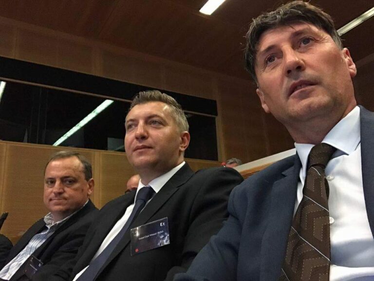 Norocul ține cu cei buni!