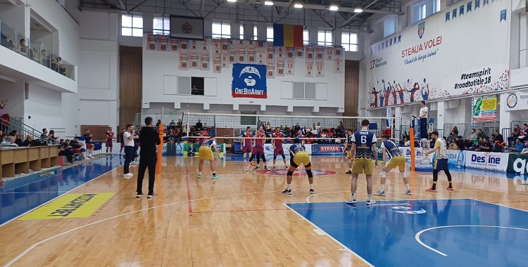 CSM Constanța a luat un set pe terenul liderului