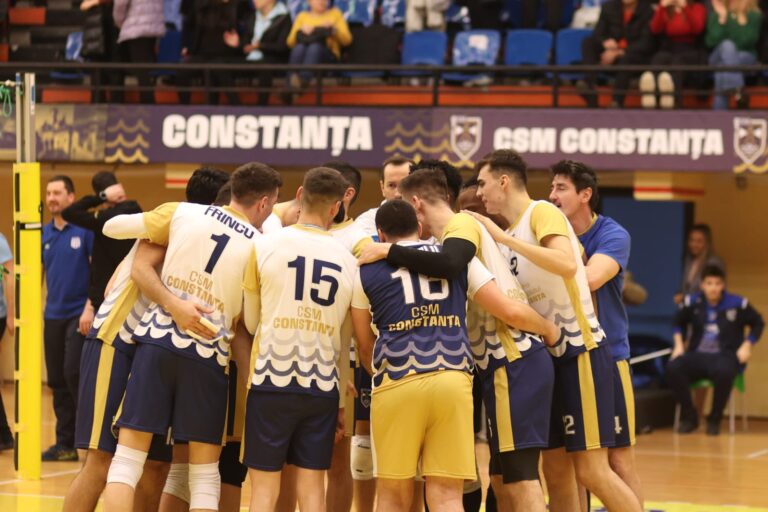 CSM Constanța se duelează cu Steaua în Sala Sporturilor