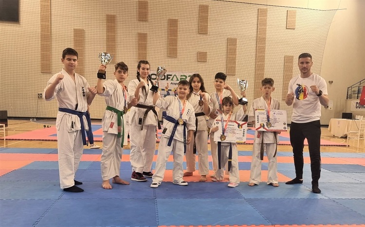 Șapte medalii pentru Ashihara Karate Constanța la Campionatele Naționale