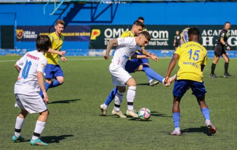 Farul 2 s-a retras din Liga a 3-a