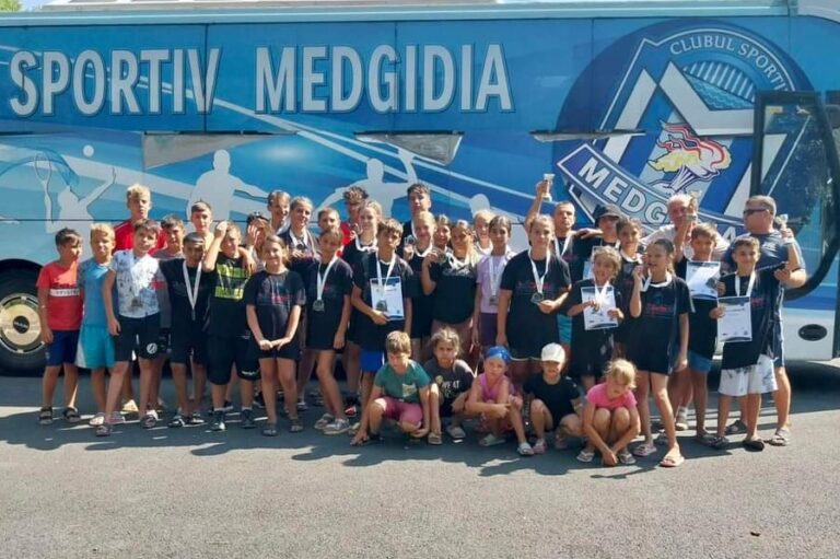 Medalii pentru luptătorii de la CS Medgidia la Cupa Dunării
