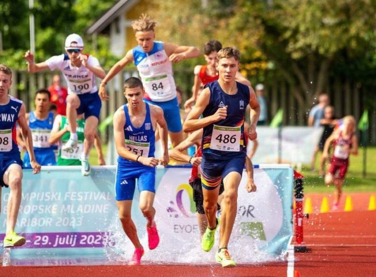 Atletul Mihai Alin Șavloschi, de la CS Medgidia, în topul european la 3.000 metri obstacole