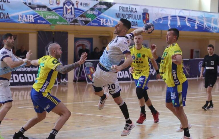 Handbaliștii de la CSM Constanța pregătesc revanșa cu Potaissa Turda