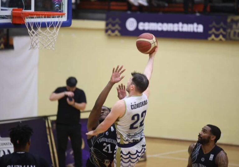 Baschetbaliștii de la CSM Constanța debutează în noul sezon la finalul săptămânii