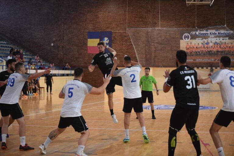 Handbaliștii de la CS Medgidia joacă astăzi pe teren propriu
