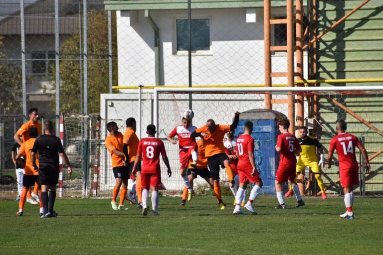 Trei echipe rămân neînvinse în Liga a IV-a