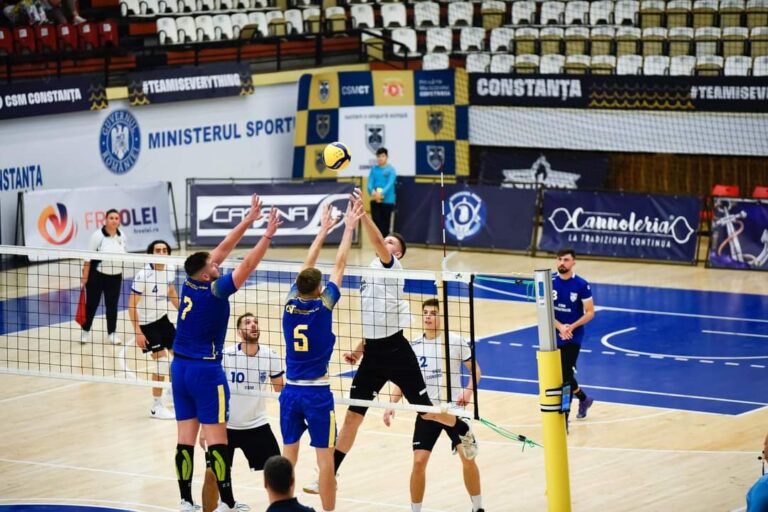Dublă provocare pentru voleibaliștii de la CSM Constanța în Sala Sporturilor