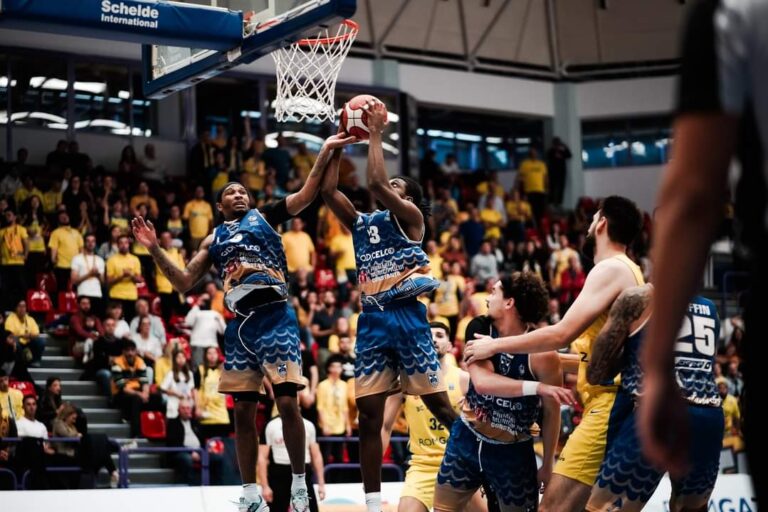 Baschetbaliștii de la CSM Constanța, la un pas să dea lovitura la Sibiu