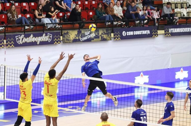 Voleibaliștii de la CSM Constanța, mari favoriți la victorie la Cluj