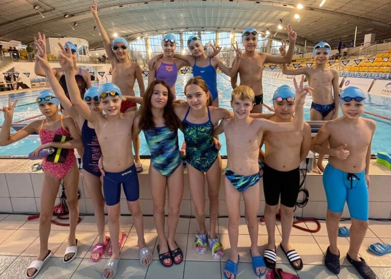 Înotătorii de la Atena Sport Club, în frunte la Campionatul Național de poliatlon