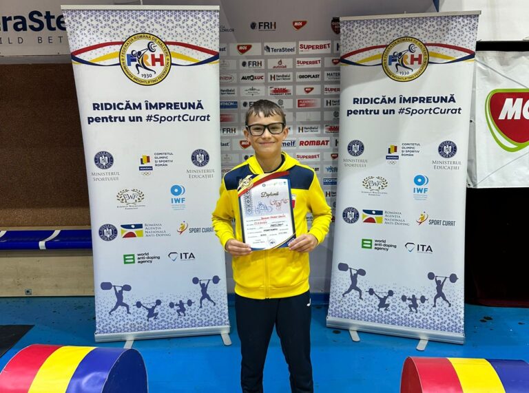 Rezultate de top pentru halterofilii de la CSO Ovidiu la concursul de la Bistrița