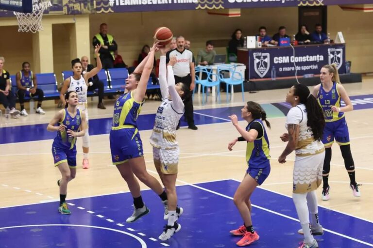 Baschetbalistele de la CSM Constanța au derby la Arad