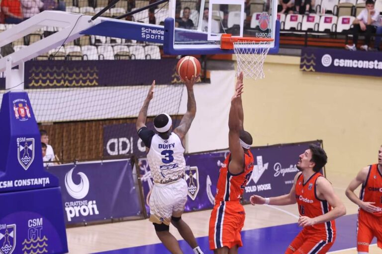 CSM Constanța începe drumul din play-off pe terenul vicecampioanei