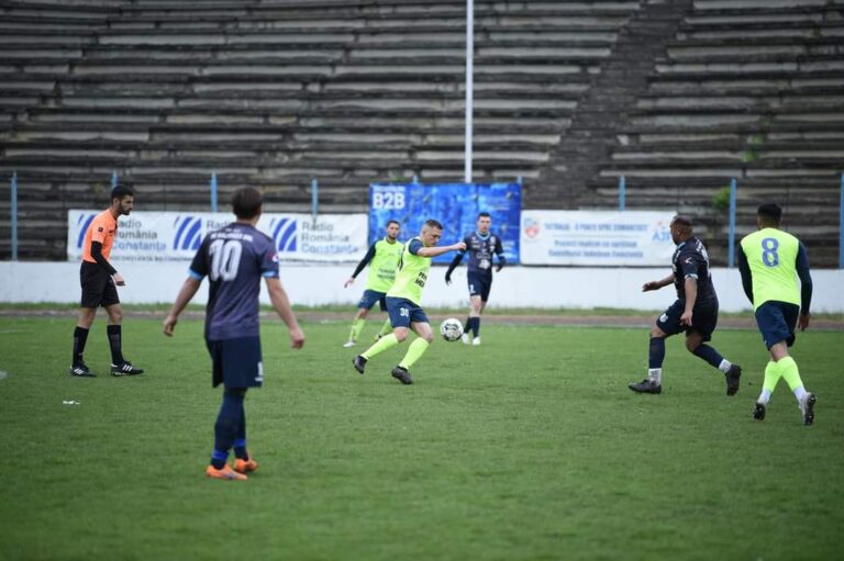 Trio-ul din fruntea clasamentului Ligii a IV-a s-a detașat după etapa de sâmbătă