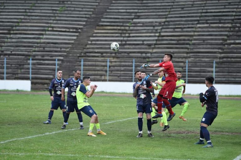 Duelurile de la distanță între primele trei clasate din Liga a IV-a