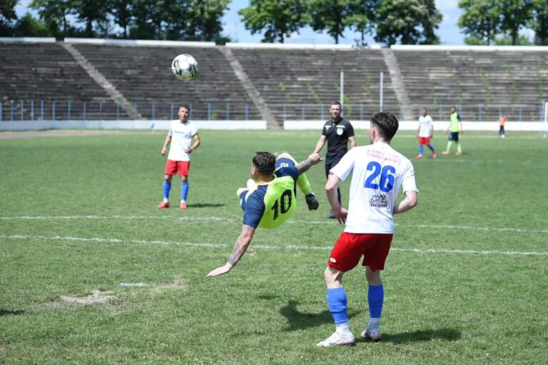 Surprize mari în etapa de sâmbătă a Ligii a IV-a