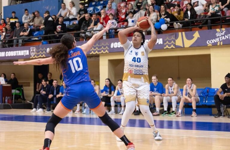 Baschetbalistele de la CSM Constanța joacă vineri pentru un loc în finala Ligii Naționale
