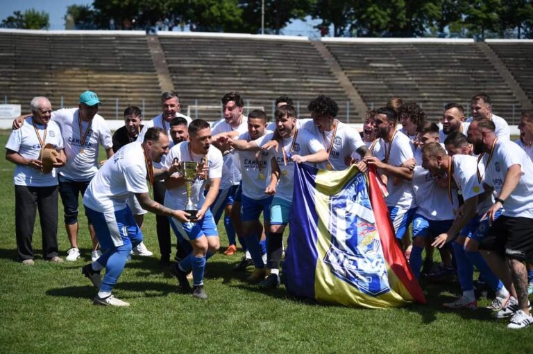 Final de sezon în Liga a IV-a cu schimbare de podium în ultima etapă