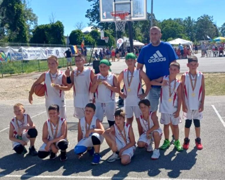 Micii baschetbaliști de la Axiopolis Cernavodă, la debut în competițiile oficiale