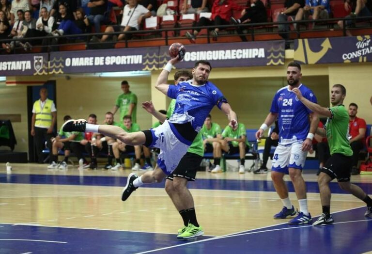 Victorie lejeră pentru handbaliștii de la CSM Constanța în Sala Sporturilor