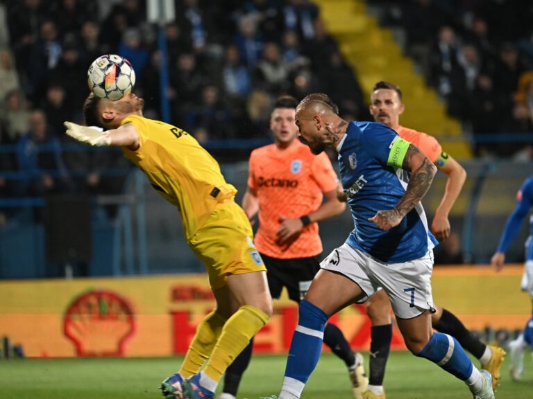 Farul a răpus Craiova și rămâne în cărți pentru play-off-ul Superligii