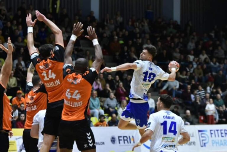 Eșec dur pentru handbaliștii de la CSM Constanța la Baia Mare