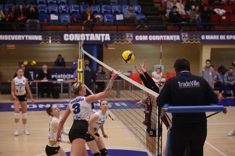 Voleibalistele de la CSM Constanța încheie anul cu un meci tare la Blaj