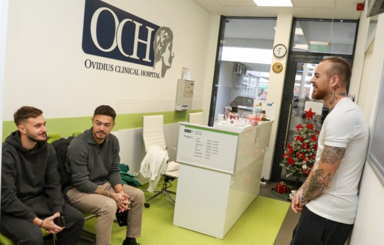 Jucătorii de la Farul au efectuat sâmbătă dimineață obișnuita vizită medicală
