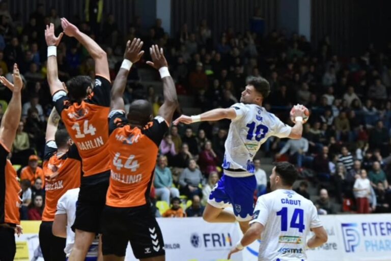 Handbaliștii de la CSM Constanța primesc marți vizita celor de la CS Minaur Baia Mare