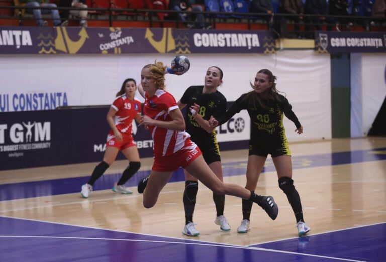 Handbalistele de la CSU Neptun Constanța, învinse de lider în Sala Sporturilor
