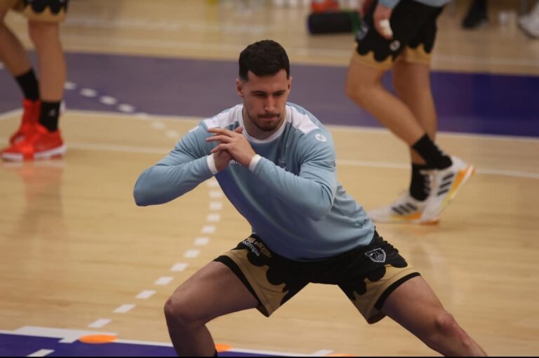 Centrul de la CSM Constanța, Călin Căbuț, s-a accidentat la genunchi