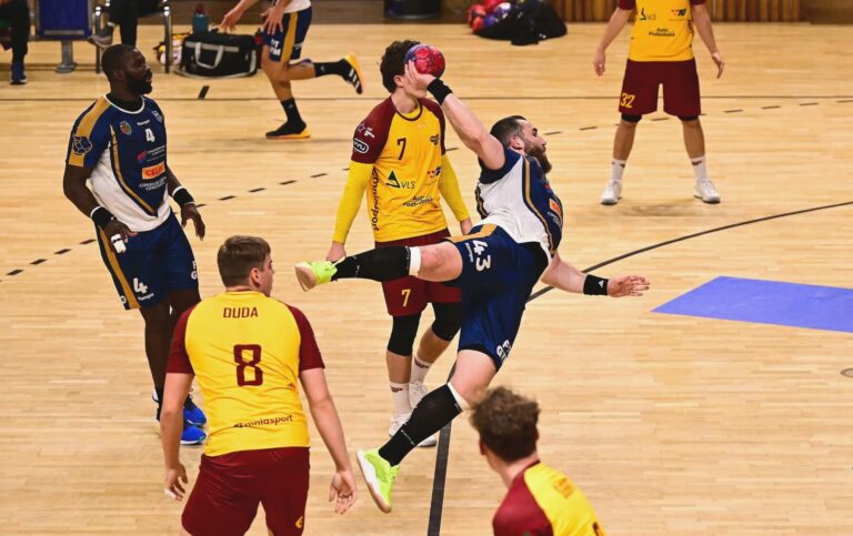 ÎNCĂ UN EȘEC! Handbaliștii de la CSM Constanța au pierdut fără drept de apel în capitală