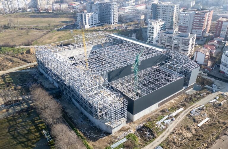 DIN NOU, PROMISIUNI! Termen nou pentru finalizarea Sălii Polivalente din Constanța