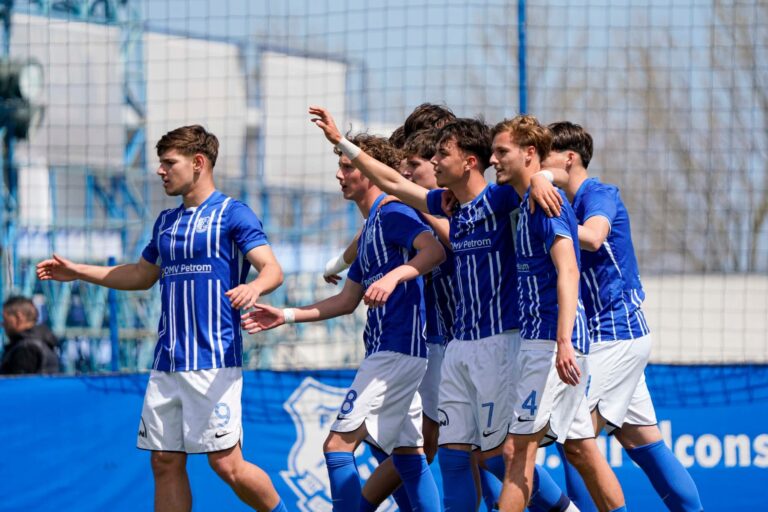 AU LUAT TITLUL! Juniorii sub 17 ani de la Farul Constanța sunt campionii României!