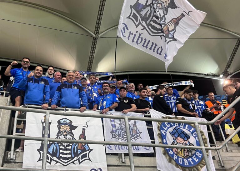 Ruptură totală între fanii Farului și conducere: Gică Popescu, contestat și de Tribuna B!
